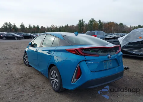 2021 Toyota Prius Prime Le z USA, uszkodzony, nr VIN JTDKAMFP5M3180064